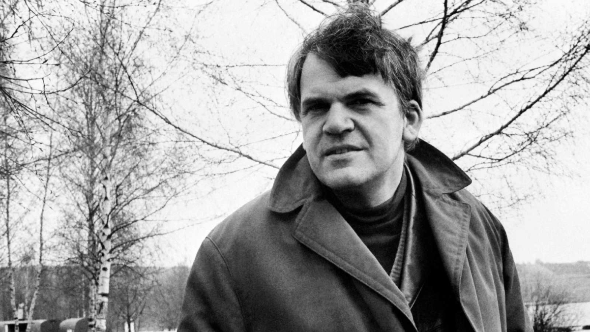 Murió el escritor Milan Kundera a los 94 años de edad