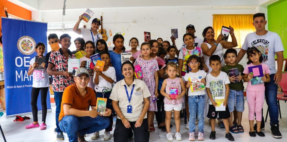 MAPP/OEA celebra 20 años de presencia en Colombia con una nueva edición de la Campaña “Donar un Libro es un Hecho de Paz”